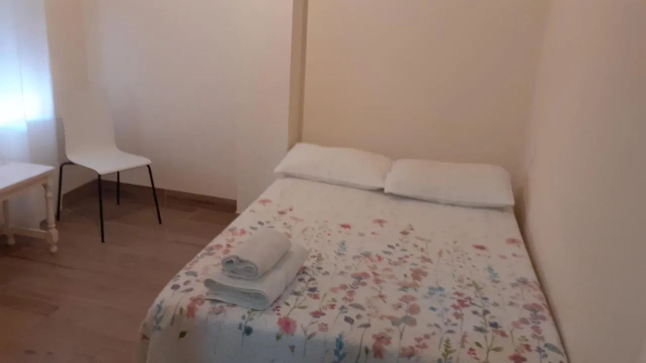 Amplio Piso Al Lado De La Playa En Nerja Apartment
